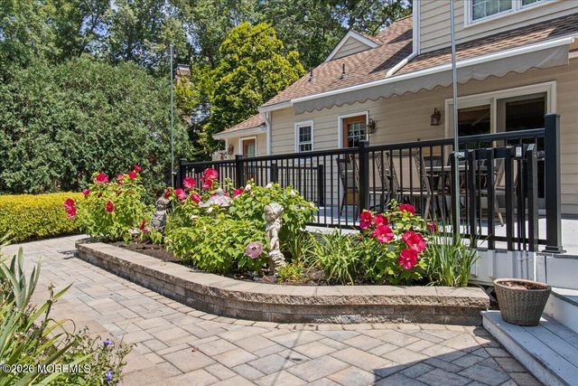1652 White Water Court, Toms River, NJ 08755