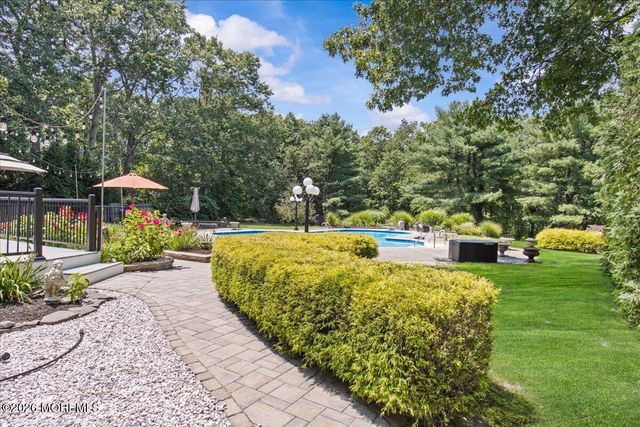 1652 White Water Court, Toms River, NJ 08755