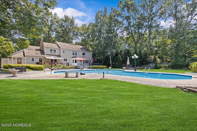 1652 White Water Court, Toms River, NJ 08755