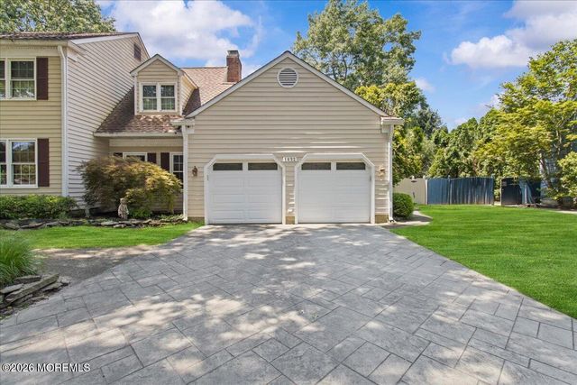 1652 White Water Court, Toms River, NJ 08755