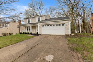 24869 Christina Lane, Novi, MI 48375