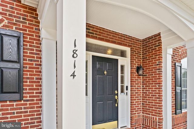 1814 WOODS EDGE DR NE, Leesburg, VA 20176