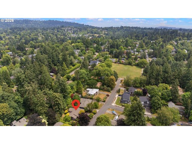5919 Sw MILES St, Portland, OR 97219