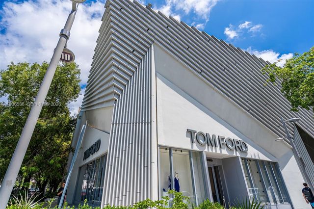 67 NE 44th St, Miami, FL 33137