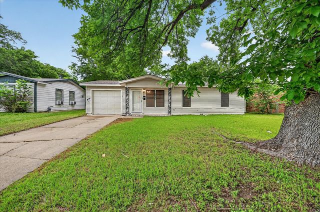 5555 Pinson Street, Fort Worth, TX 76119