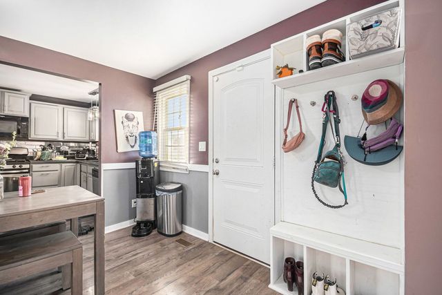 315 North Avenue, Sycamore, IL 60178