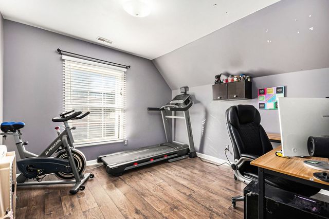 315 North Avenue, Sycamore, IL 60178