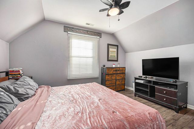 315 North Avenue, Sycamore, IL 60178