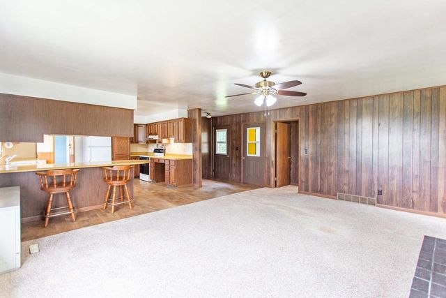 4619 Whiteside Road, Argyle, WI 53504