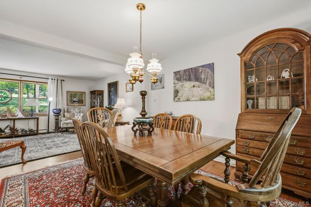 5 Stormville Road, Hopewell Junction, NY 12533