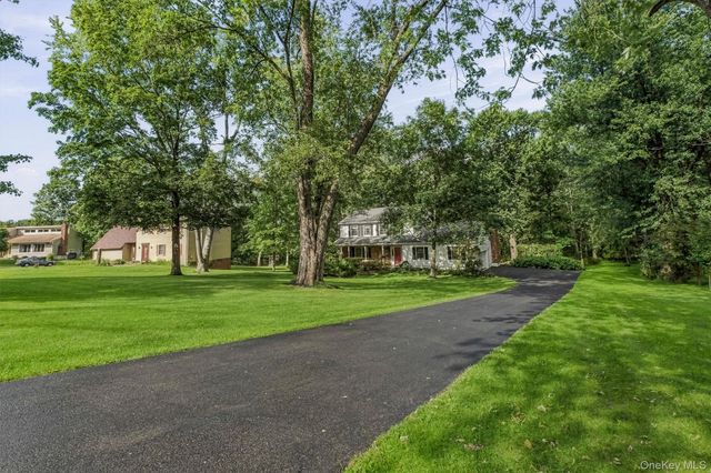 5 Stormville Road, Hopewell Junction, NY 12533