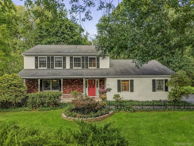 5 Stormville Road, Hopewell Junction, NY 12533