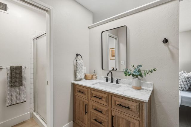 7360 Salazar Dr, North Highlands, CA 95660