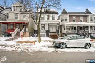 39 New Street, East Orange, NJ 07017