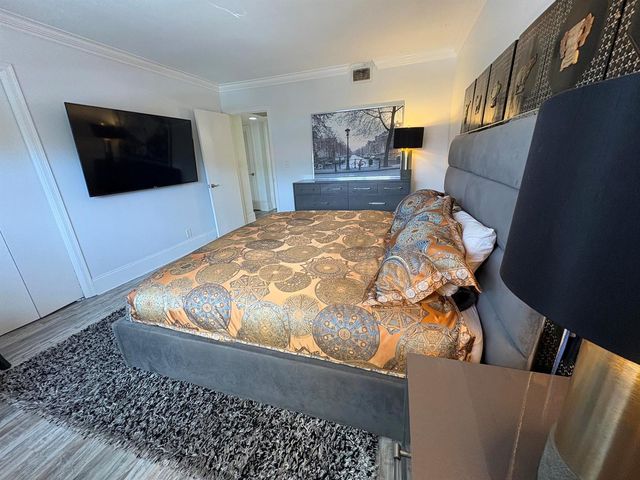 113 NE 20th Court 4g, Wilton Manors, FL 33305