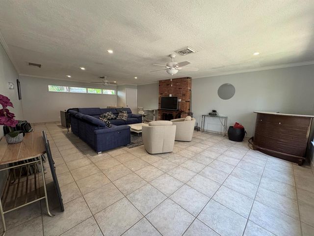113 NE 20th Court 4g, Wilton Manors, FL 33305