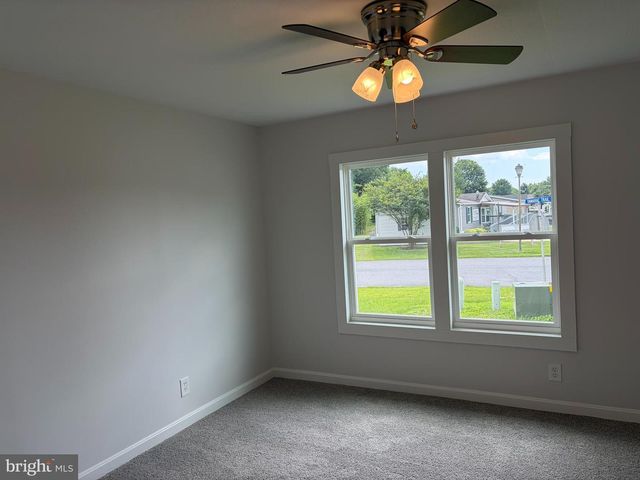 2 TAMARAC TRL, Middle River, MD 21220