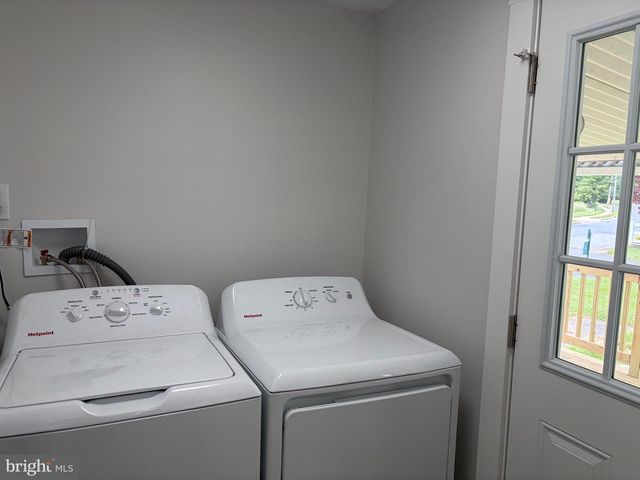 2 TAMARAC TRL, Middle River, MD 21220