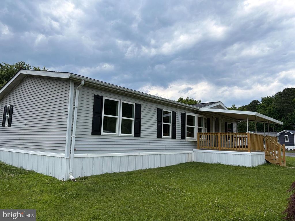 2 TAMARAC TRL, Middle River, MD 21220