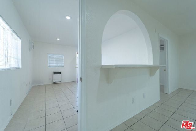 10024 S Western Avenue, Los Angeles, CA 90047