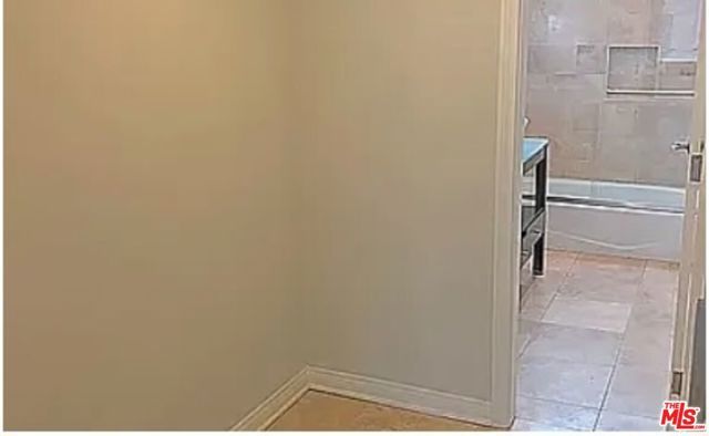 866 N Hilldale Avenue Unit 3, West Hollywood, CA 90069