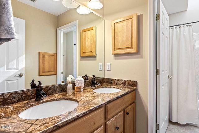 7420 Heartland Drive, Wake Forest, NC 27587