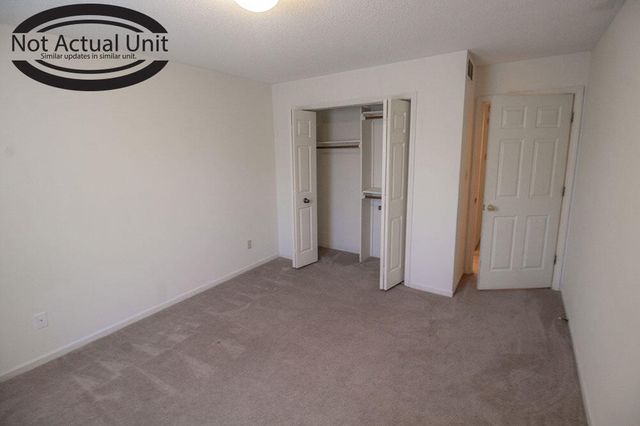 1918 MIRTLE GROVE CT, Columbia, MO 65201