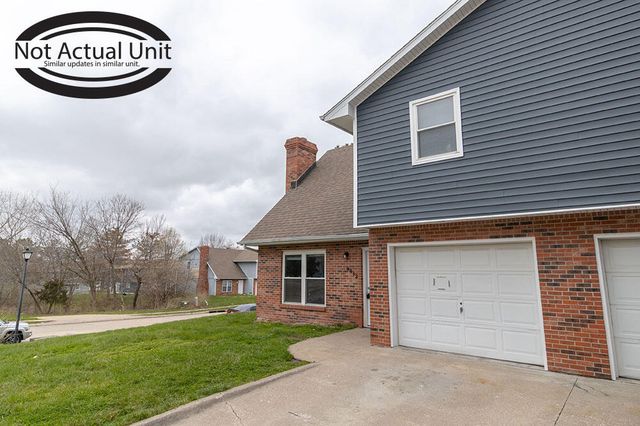 1918 MIRTLE GROVE CT, Columbia, MO 65201