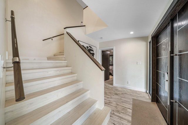 2601 NE 8TH Street, Fort Lauderdale, FL 33304