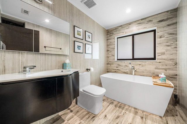 2601 NE 8TH Street, Fort Lauderdale, FL 33304