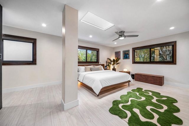 2601 NE 8TH Street, Fort Lauderdale, FL 33304