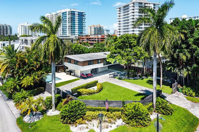 2601 NE 8TH Street, Fort Lauderdale, FL 33304