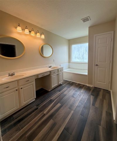 22734 Northgate Ridge Drive, Houston, TX 77373