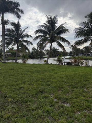 20401 NW 4th Avenue, Miami Gardens, FL 33169