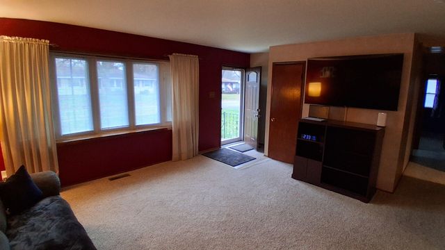 2387 Sloan Street, Portage, IN 46368