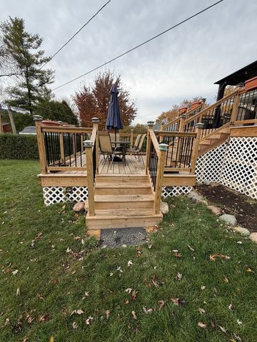 715 Lacy Avenue, Streamwood, IL 60107