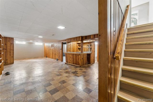 16140 Kennedy Street, Roseville, MI 48066