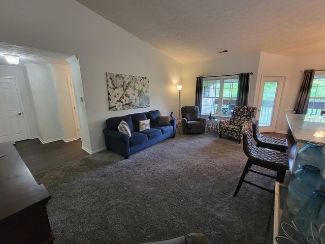 238 Langshire Court, Florence, KY 41042