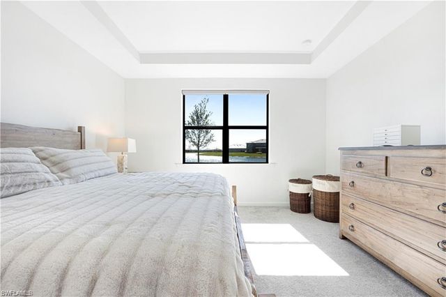 20039 Kingmont DR, Estero, FL 33928