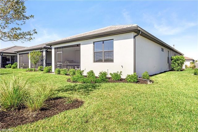 20039 Kingmont DR, Estero, FL 33928