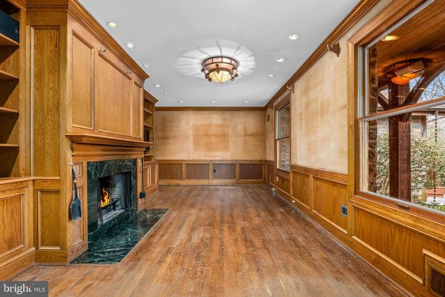 10204 BENTCROSS DR, Potomac, MD 20854