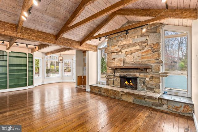 10204 BENTCROSS DR, Potomac, MD 20854