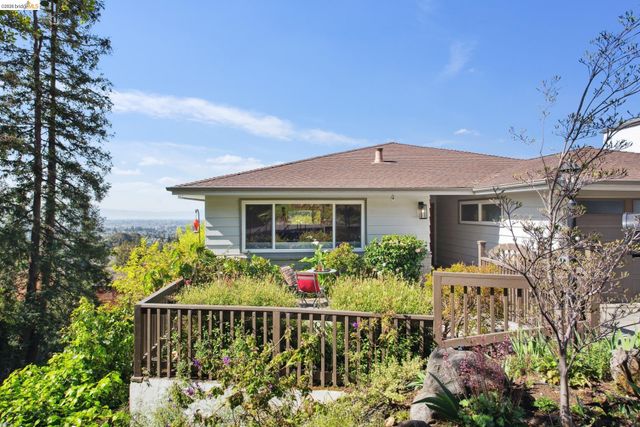 1989 Oakview Dr, Oakland, CA 94602