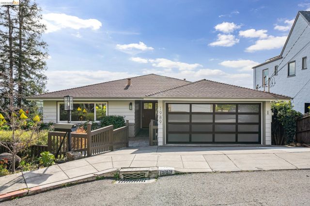 1989 Oakview Dr, Oakland, CA 94602