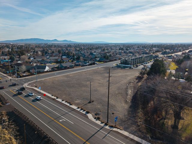 SW 27th Street Lot 81, Redmond, OR 97756