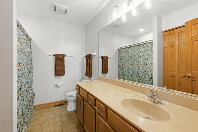 2932 Shetland Lane, Montgomery, IL 60538