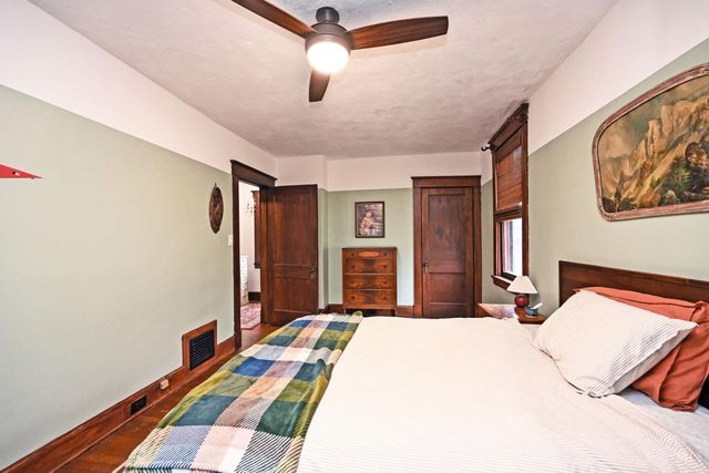 2240 Ravine Street, Cincinnati, OH 45219