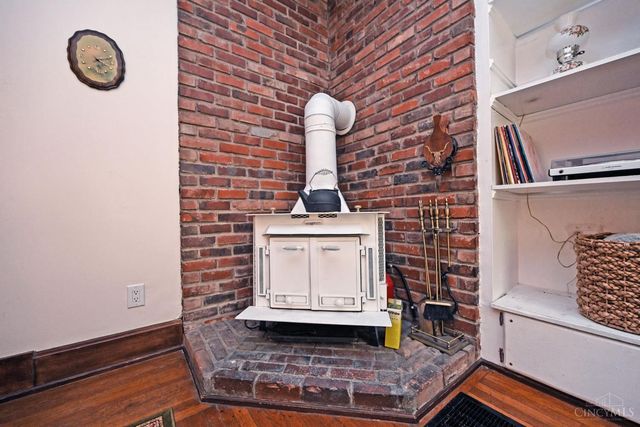 2240 Ravine Street, Cincinnati, OH 45219