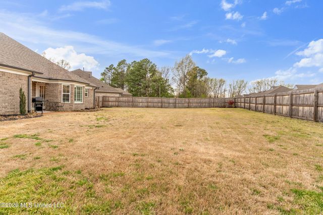 1078 Mcmillan Road, Southaven, MS 38671