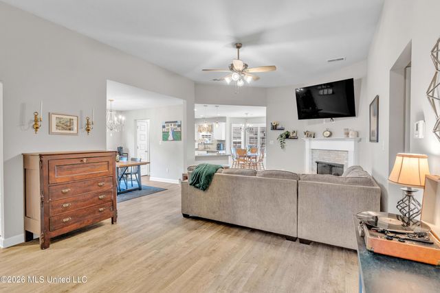 1078 Mcmillan Road, Southaven, MS 38671